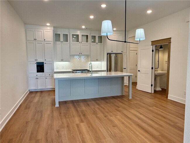Foto del edificio - 825 NW 14th St