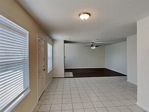 Building Photo - 26881 Monarch Manor Ln
