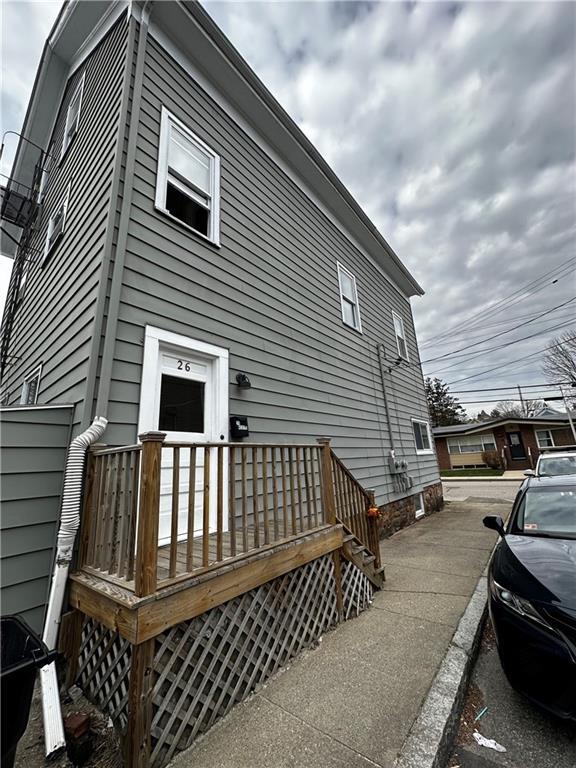 24 Pond Ave Unit 2, Newport, RI 02840 Room for Rent in Newport, RI