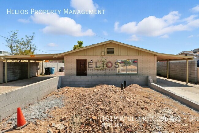 Building Photo - 1519 W Desert Cove Ave