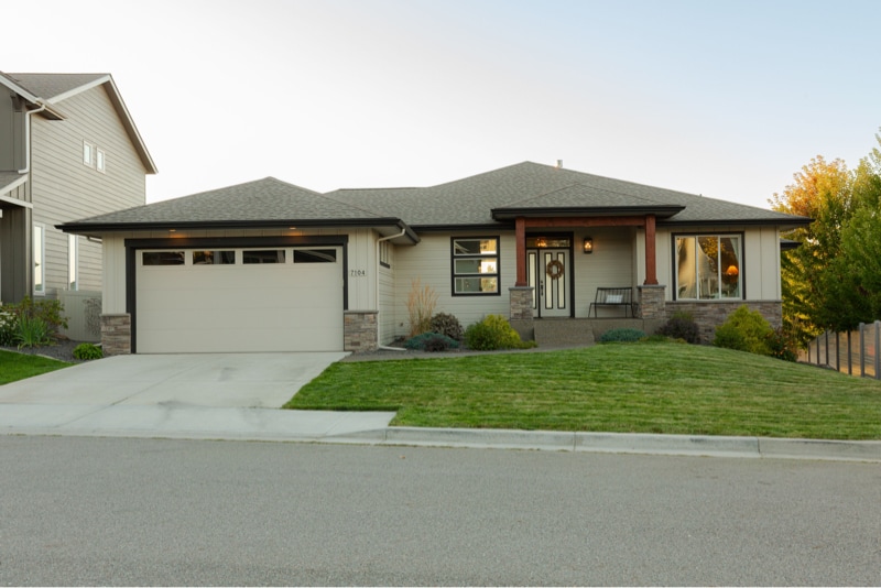 Primary Photo - 7104 S Pheasant Ridge Dr