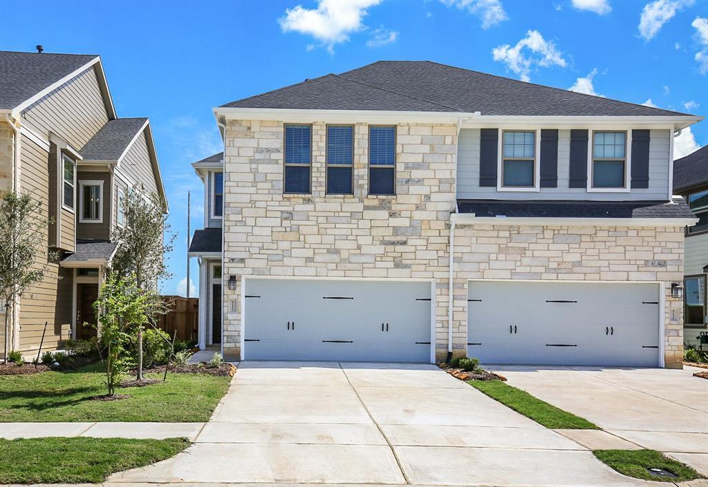 5127 Prairie Landing Ln, Fulshear, TX 77441 Condo for Rent in