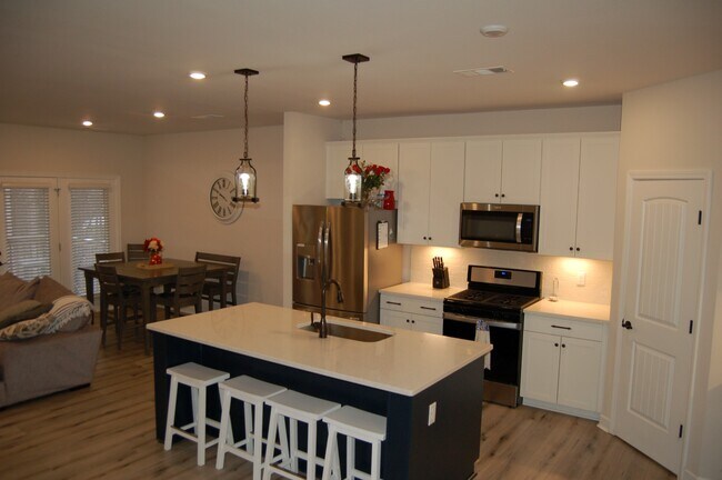 Foto del edificio - 4315 Socata Ct