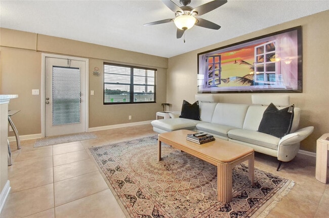 Foto del edificio - 33 Fanshaw A