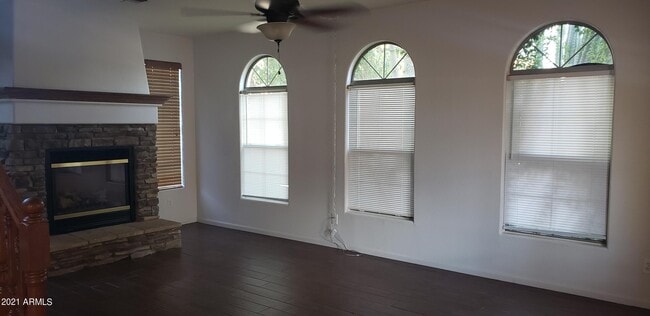 Foto del edificio - 3712 E Fruitvale Ave
