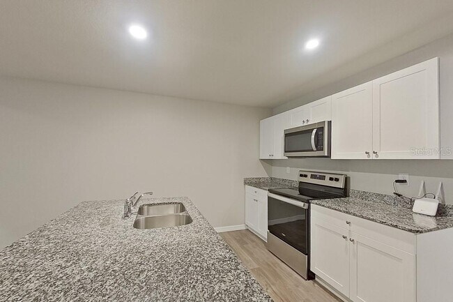 Foto del edificio - 9117 Aegean Cir