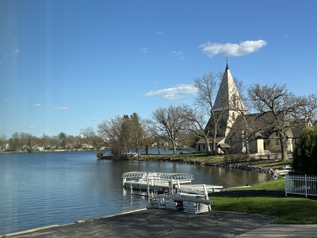 Views of Zion Church - 319 N Lake Rd