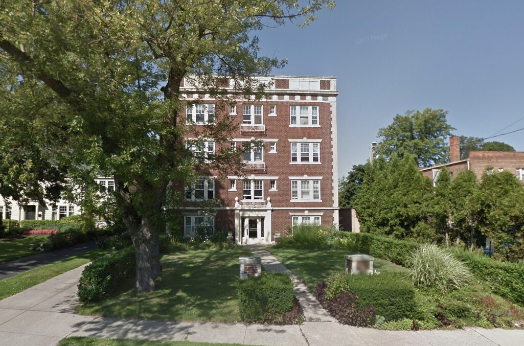 The Lewis Apartments in Lakewood, OH