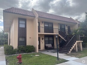 Building Photo - 5975 Forest Hill Blvd