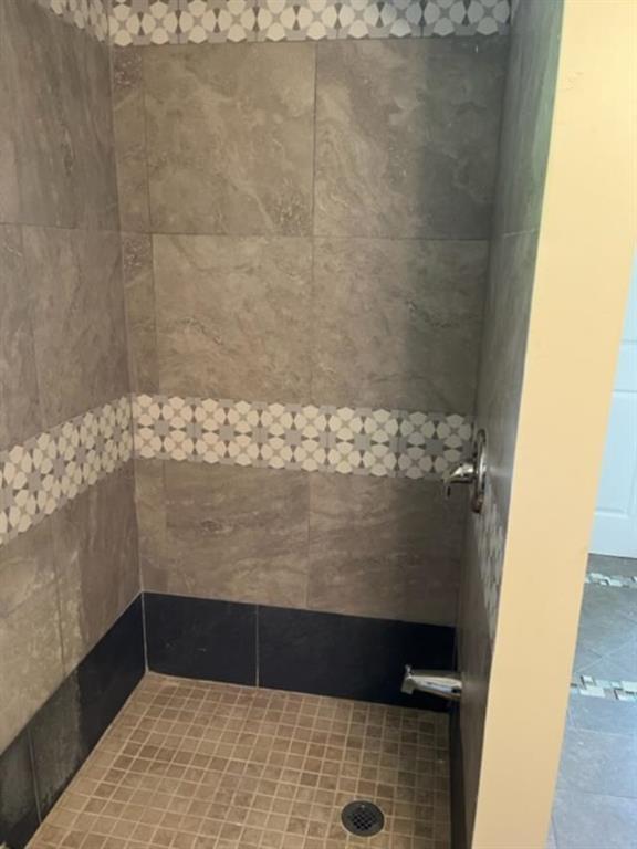 Building Photo - 3941 Freemansburg Ave