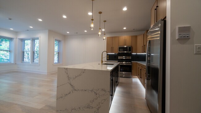 Foto del edificio - 4747 N Beacon St