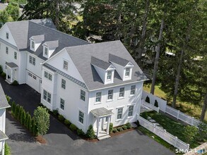 Building Photo - 22 Old Stamford Rd