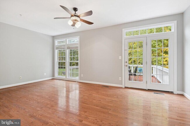 Building Photo - 12421 Falconbridge Dr
