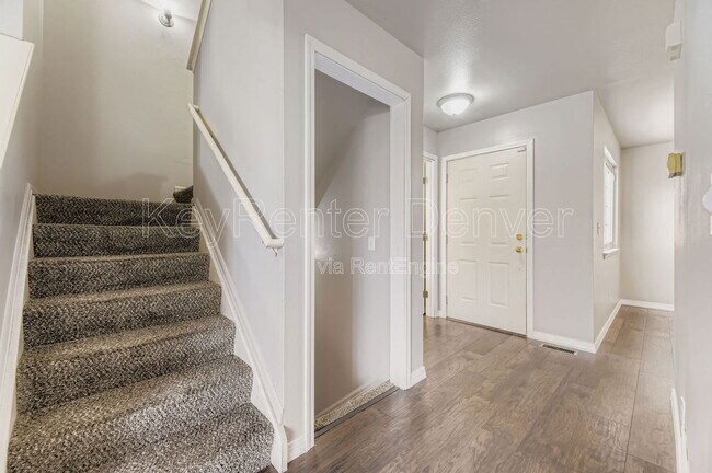 Foto del edificio - 5906 S Jellison St