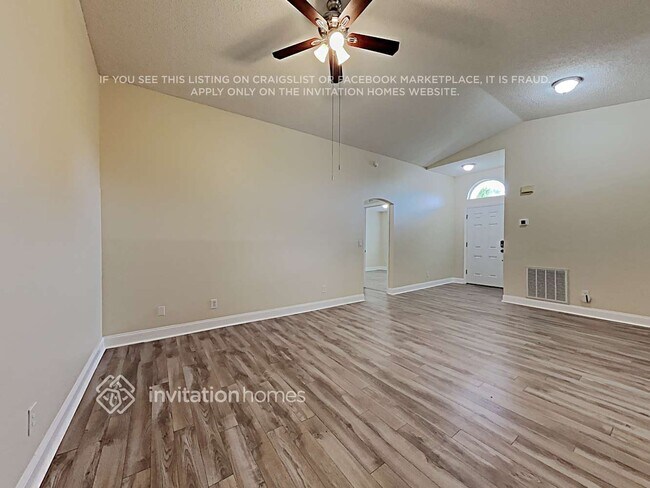 Foto del edificio - 1181 Worcester Way