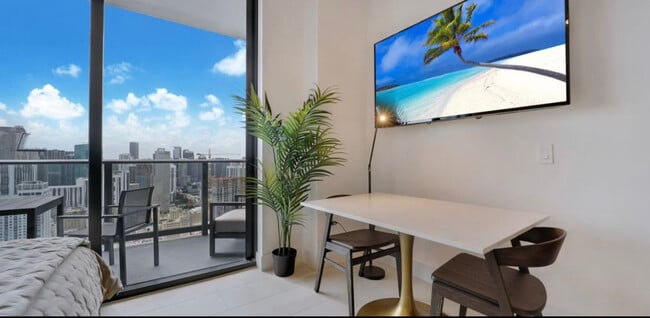 Foto del edificio - 159 NE 6th St