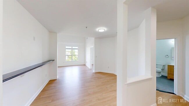 Foto del edificio - 6404 Fernandez Ct