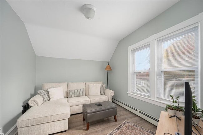 Foto del edificio - 149 Pomona Ave