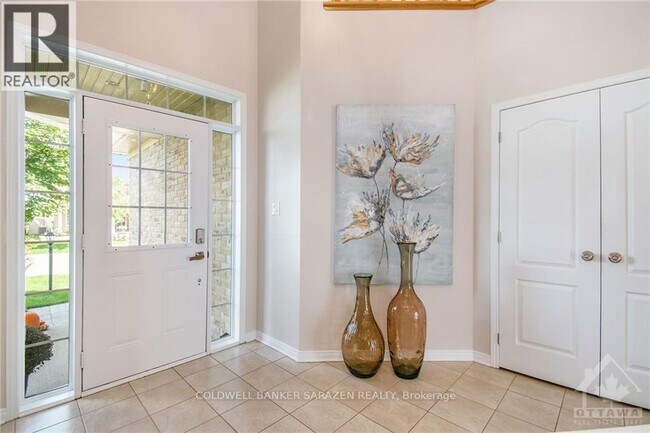 Building Photo - 208 Kinloch Crt