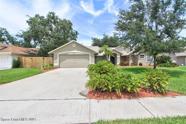 Foto del edificio - 4240 Wood Haven Dr