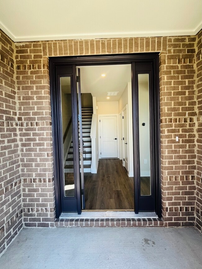 Building Photo - 2615 Wilkinson Pike