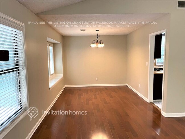 Foto del edificio - 3300 Chastain Crossing NW
