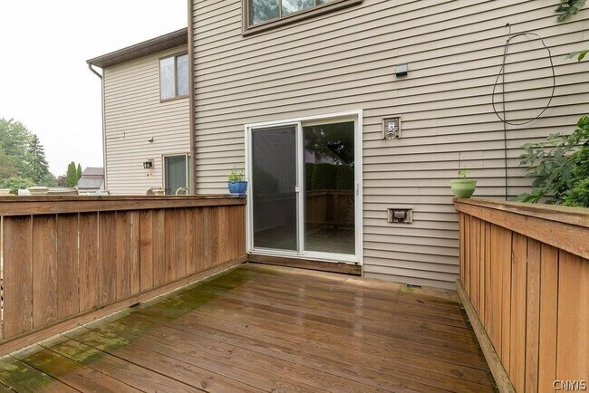Building Photo - 8457 Bubbling Springs Dr