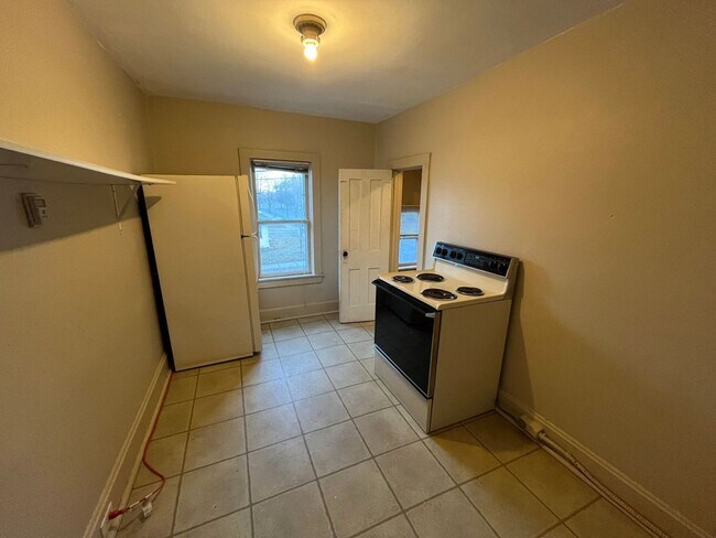 Foto del edificio - 330 N 6th Ave