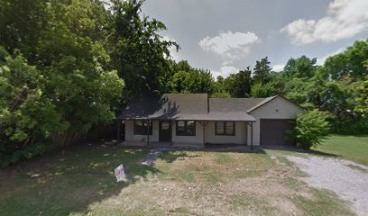 Primary Photo - 818 N Cedar Ave