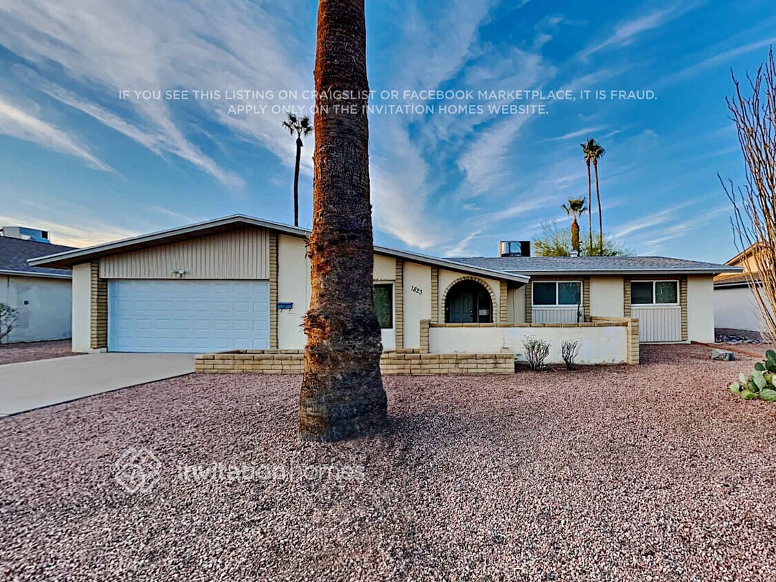 Foto principal - 1823 E Watson Dr