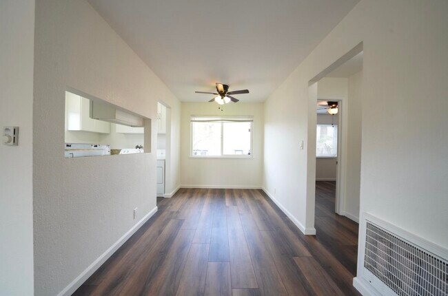 Foto del edificio - 100 Carolina St