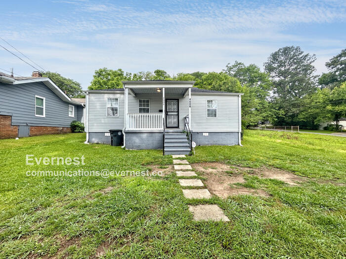 Primary Photo - Charming 3-Bedroom Home with Fenced Yard a...