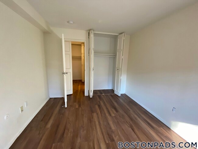 Foto del edificio - 185 Freeman St