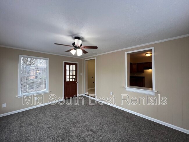 Foto del edificio - 4330 Merlcrest Cove