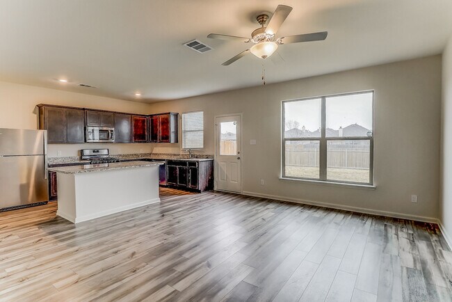 Foto del edificio - 240 Micah Ln