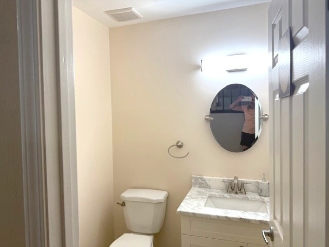Foto del edificio - 2121 Pepperwood Ln