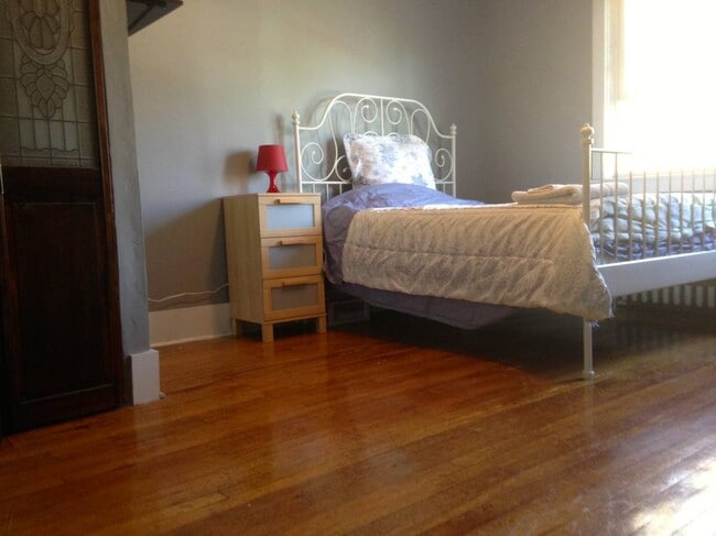 Photo - 2318 Eldridge St Townhome