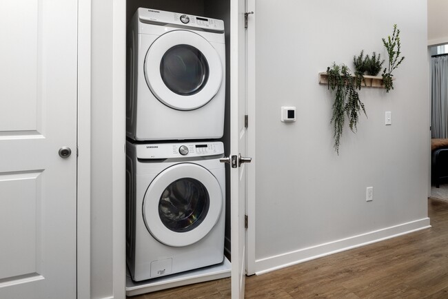 In-home full-size washer and dryer - Avalon Durham