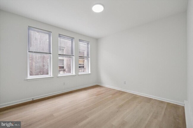 Foto del edificio - 5431 Walnut St