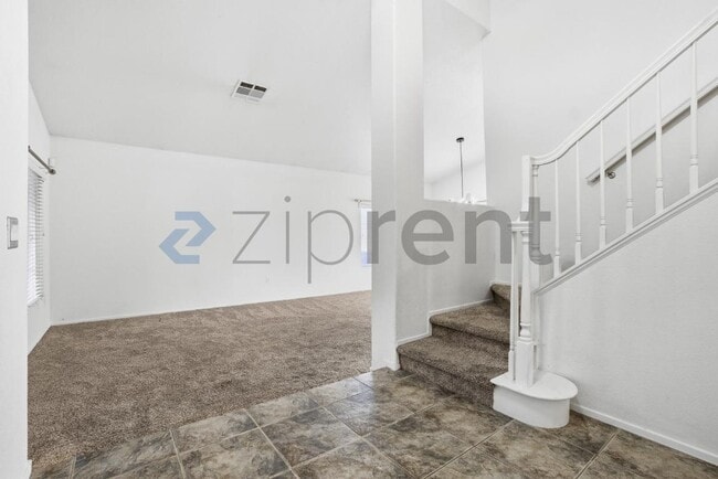 Foto del edificio - 6 Kiowa Ct