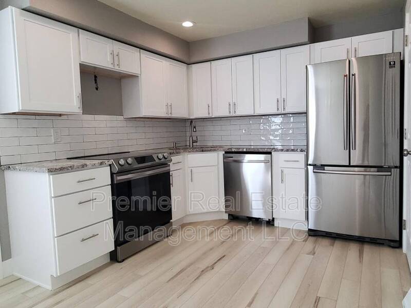 Primary Photo - 7247 W 13th Ave