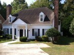 Foto principal - 825 Hulon Ln