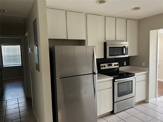 Foto del edificio - 1033 Willow Dr