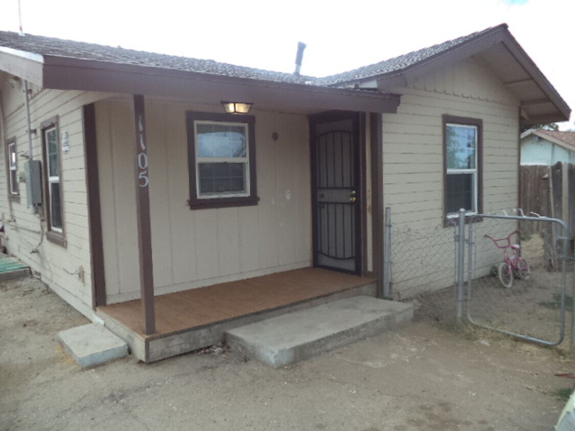 Primary Photo - Recently Remodeled 3 Bedroom 1 Bath Home
