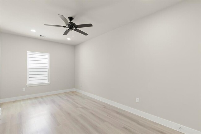 Foto del edificio - 3109 Shelby Cir