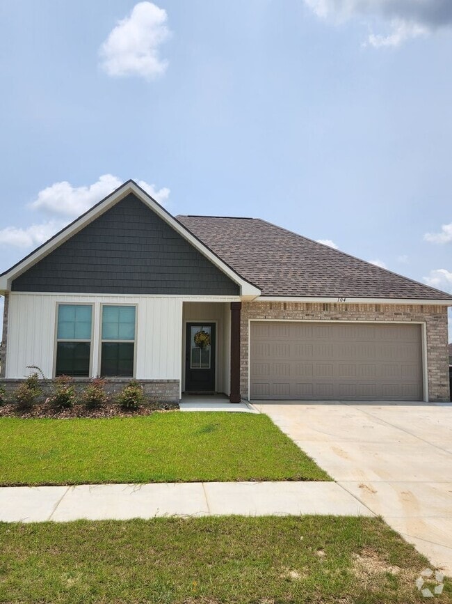 Building Photo - 104 Braddish Ct