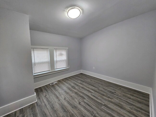 Foto del edificio - 1205 N 8th St