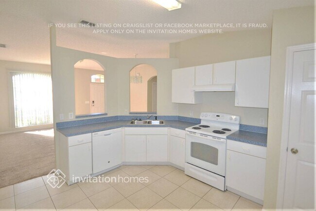 Foto del edificio - 248 Rosita Dr