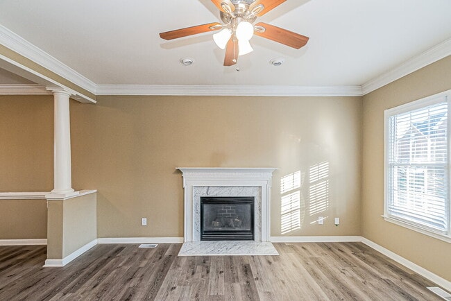 Building Photo - 5125 Casland Dr