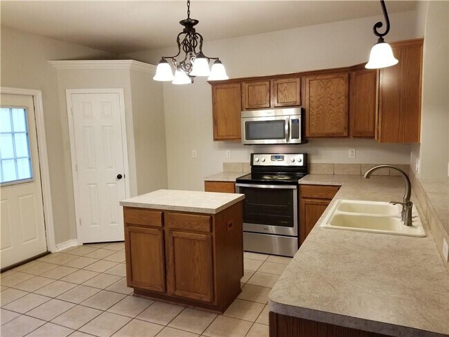 Foto del edificio - Southside-$1000 off first months rent-Char...